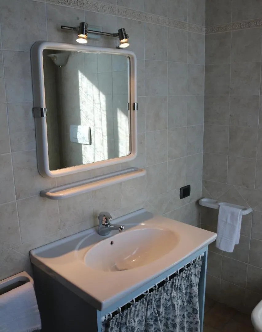 Agriturismo La Fonte Di Vivalda Suvereto 0*,